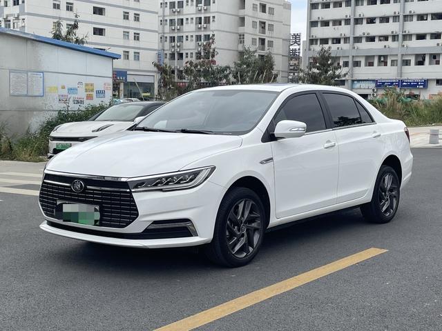 BYD QinEV