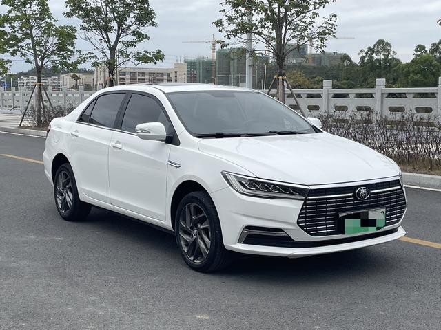 BYD QinEV