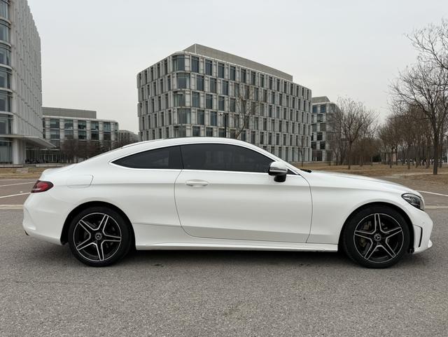 Mercedes-Benz C-Class (imported)