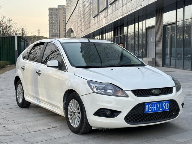 Ford Fox