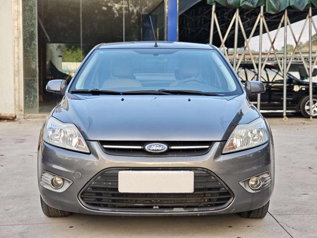 Ford Fox