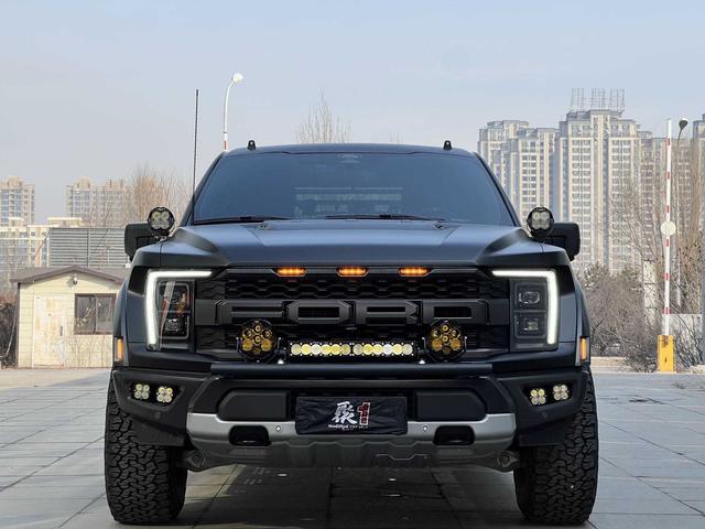 Ford F-150 Raptor