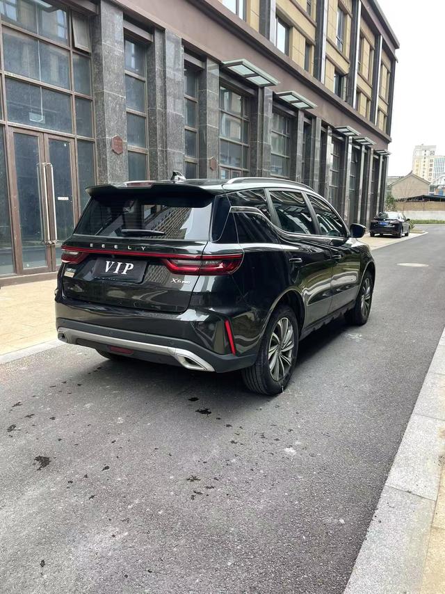 Geely Vision X6