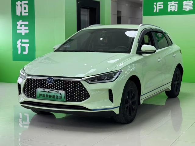 BYD e2