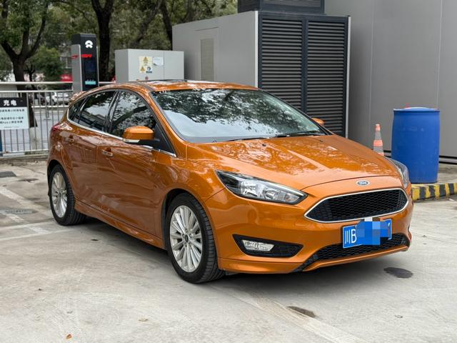 Ford Fox