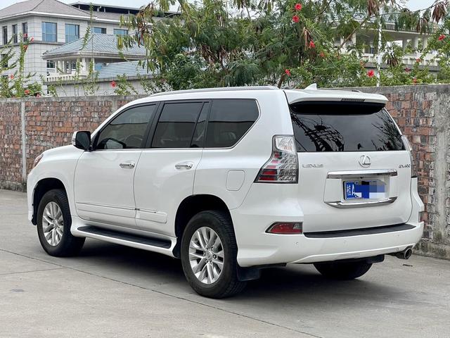 Lexus GX