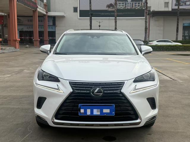 Lexus NX