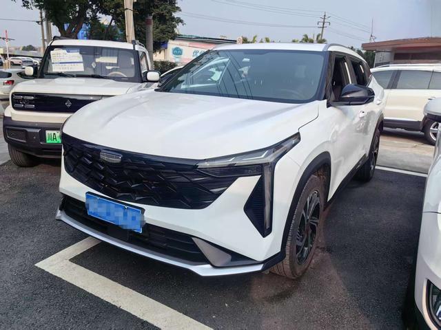 Geely Atlas L