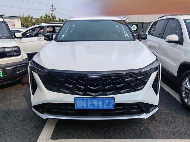 Geely Atlas L