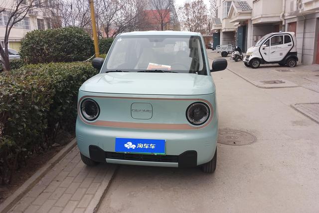 Geely Panda