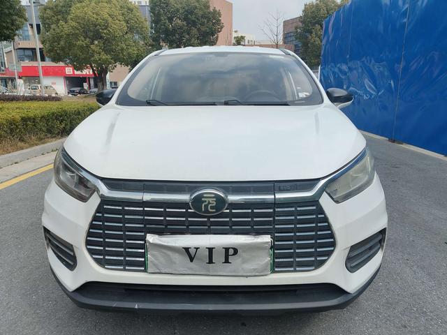 BYD Yuan EV