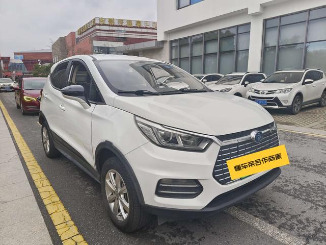 BYD Yuan EV