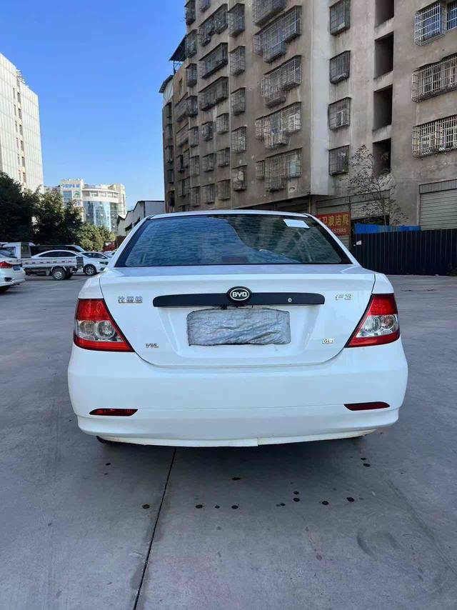 BYD F3