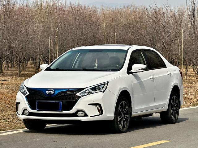 BYD QinEV