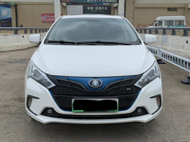 BYD QinEV