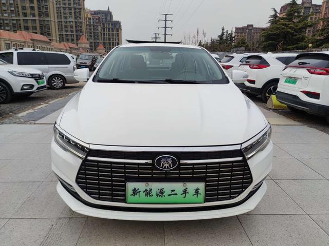 BYD QinEV