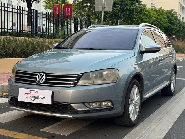 Volkswagen Magotan (imported)