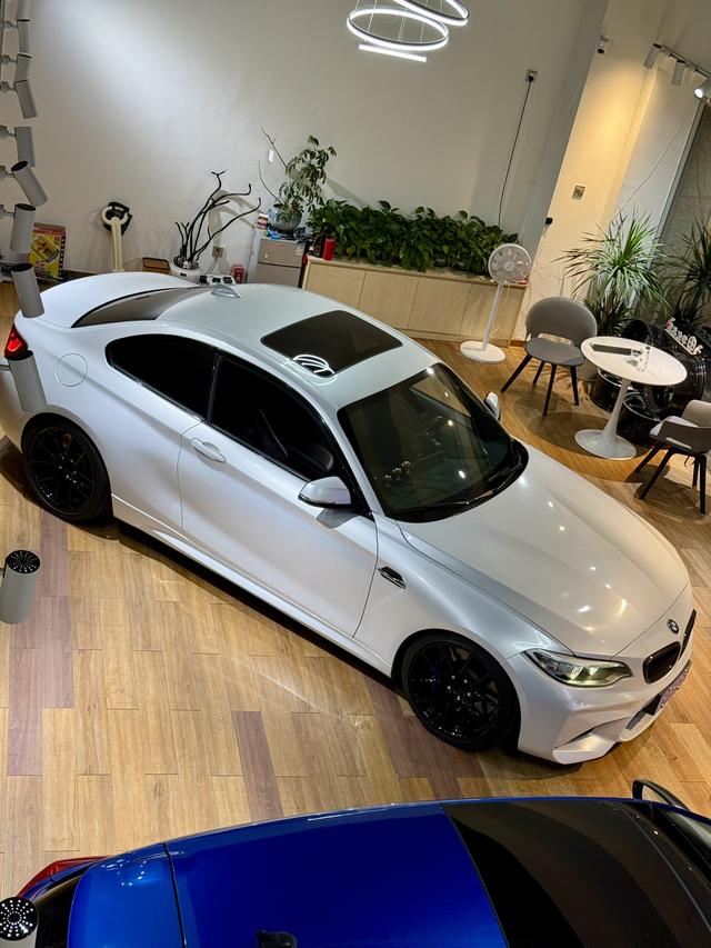 BMW M2