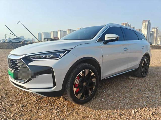 BYD Tang DM