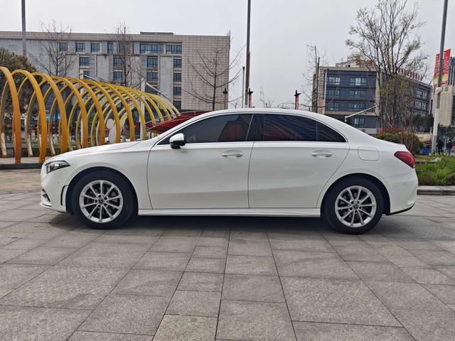 Mercedes-Benz Mercedes Benz A Class