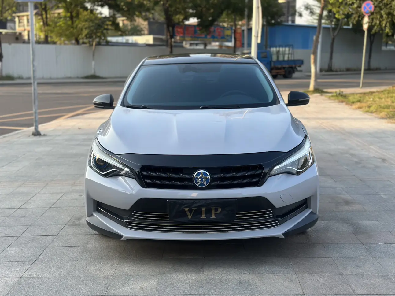 Kai Chen Venucia D60