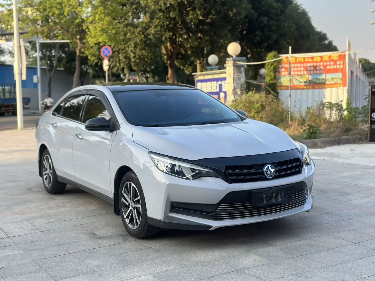 Kai Chen Venucia D60