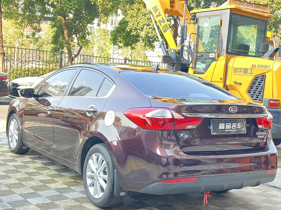 Kia K3