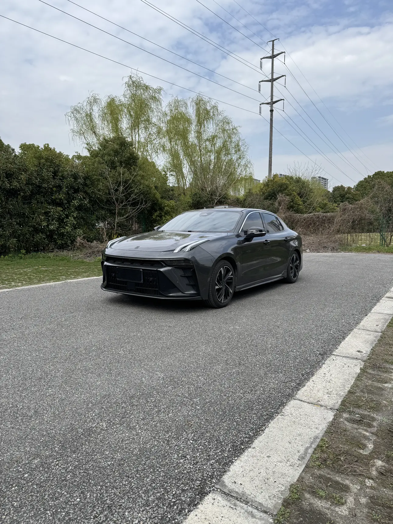 Lynk & Co 03