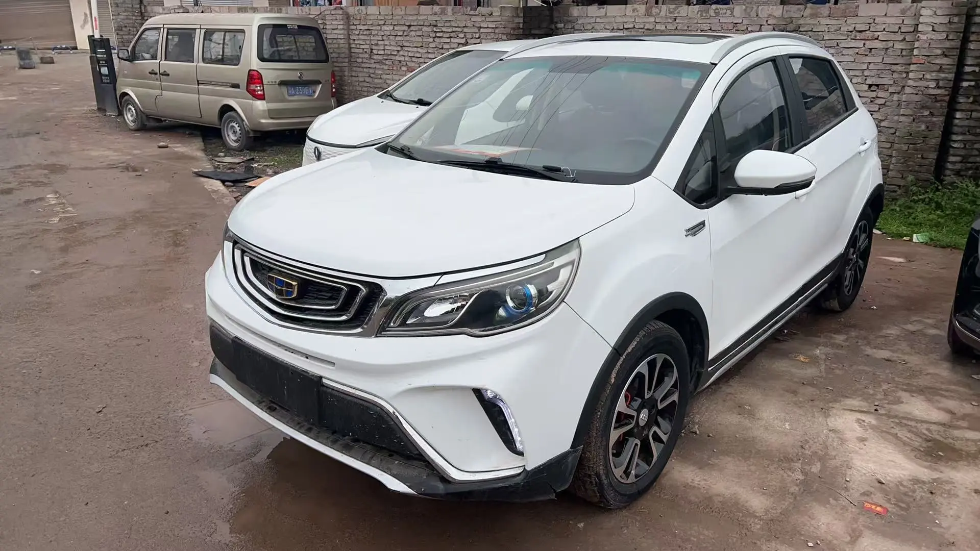 Geely Vision X3  из Китая
