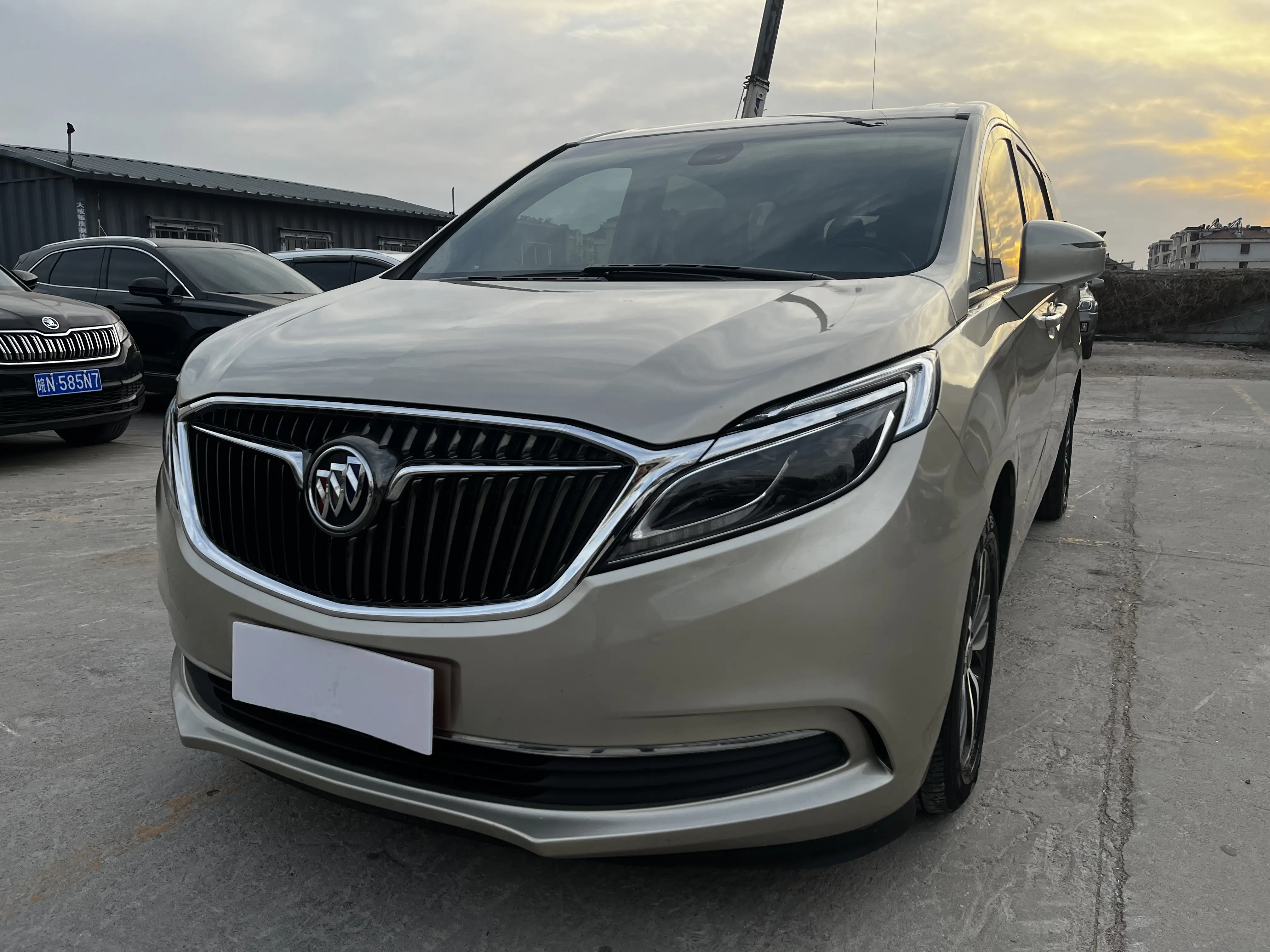 Buick GL8