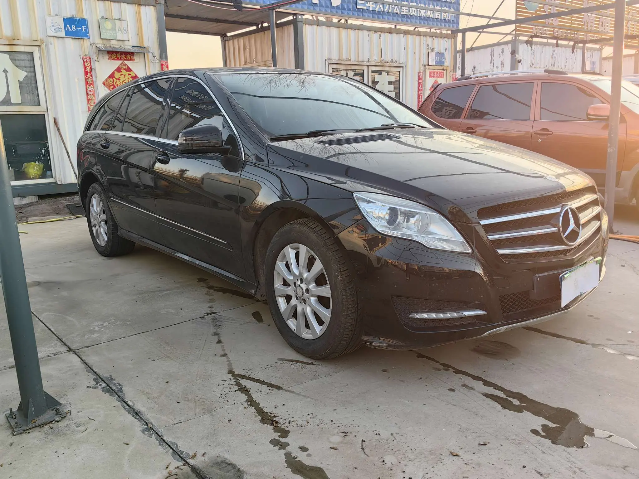 Mercedes-Benz R-Class