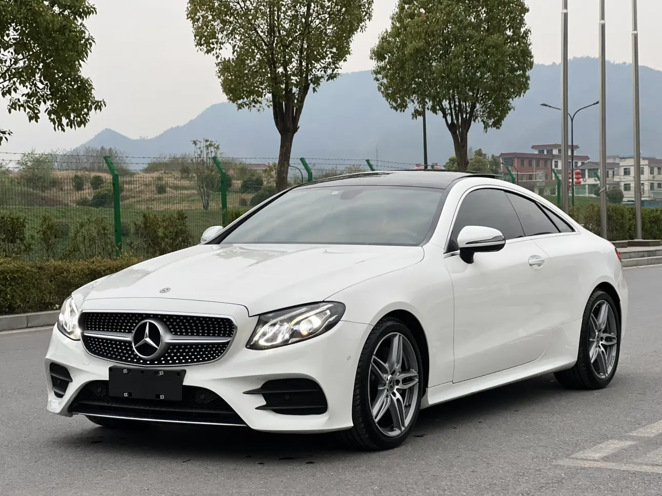 Mercedes-Benz E-Class (imported)