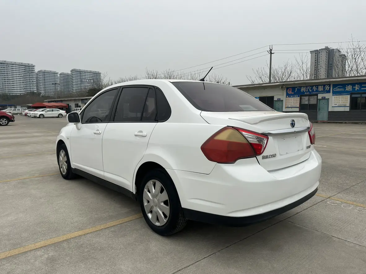 Kai Chen Venucia D50