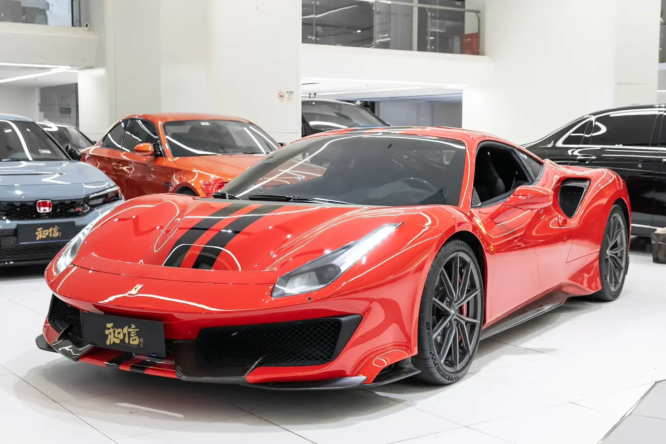 Ferrari 488
