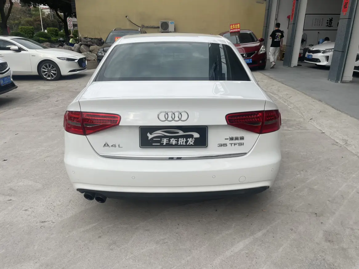Audi A4L
