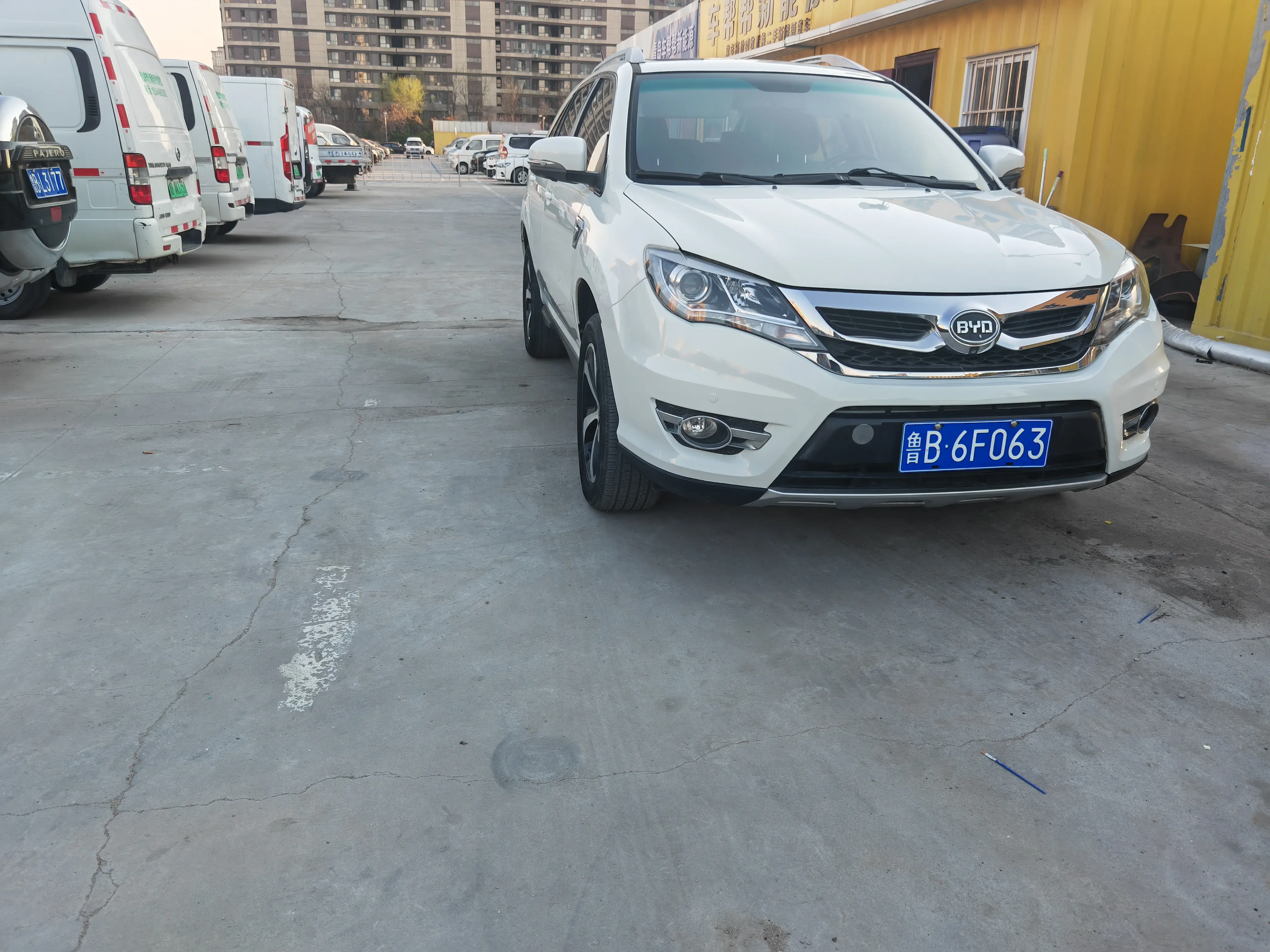 BYD S7