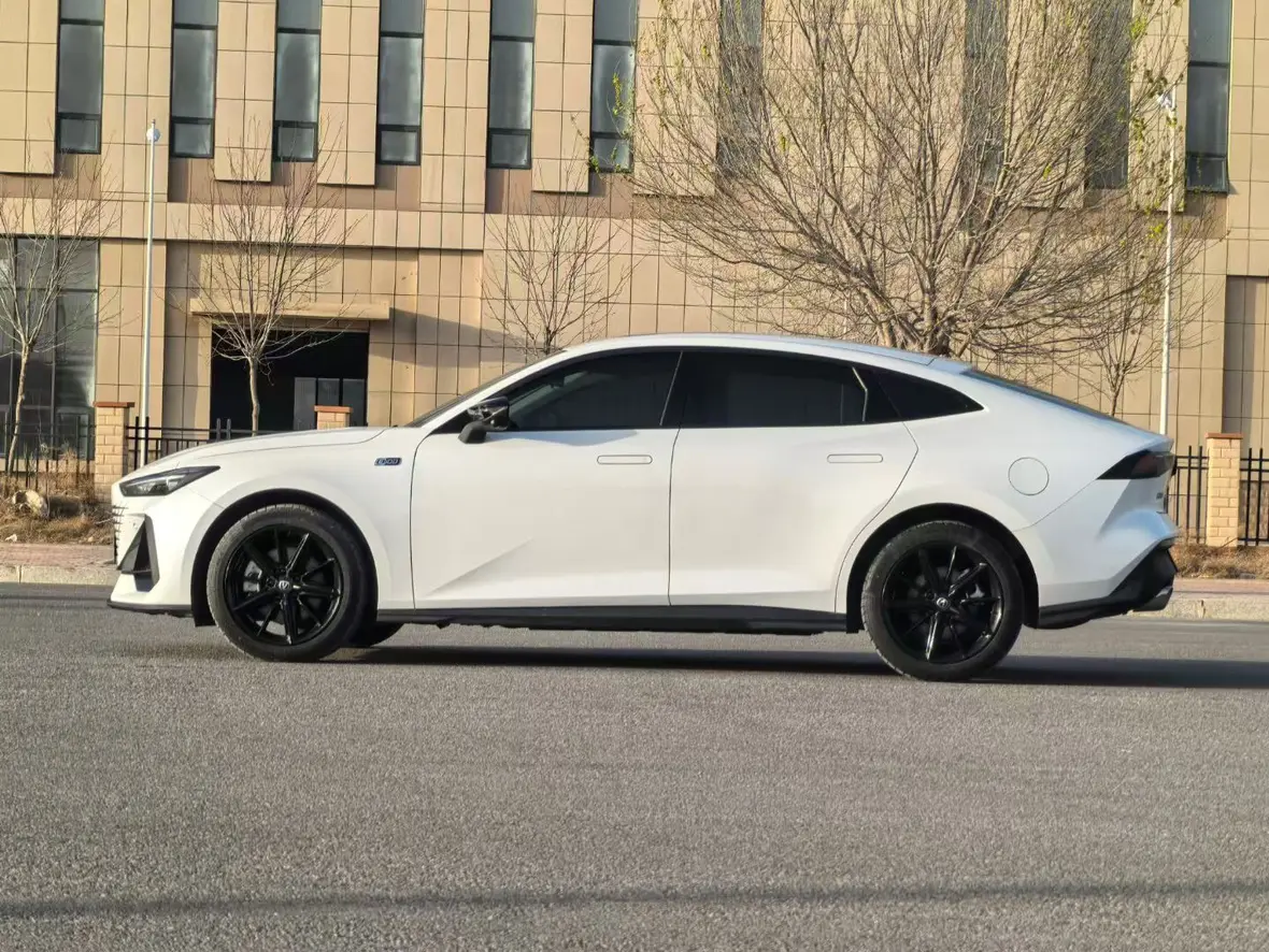 Changan UNI-V Smart Electric iDD