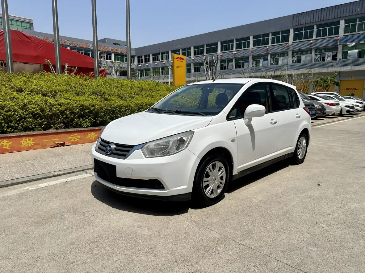 Kai Chen Venucia R50