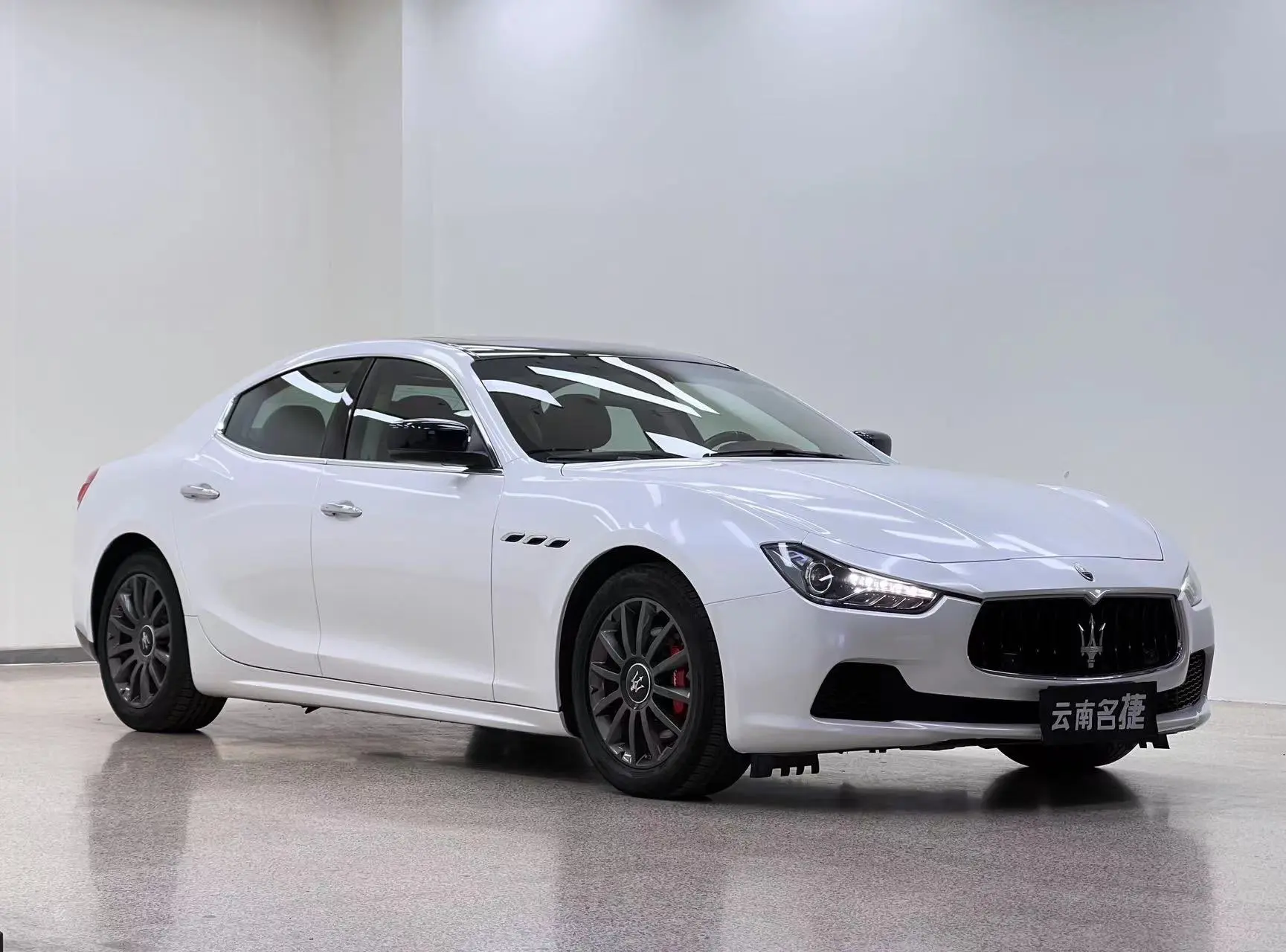 Maserati Ghibli