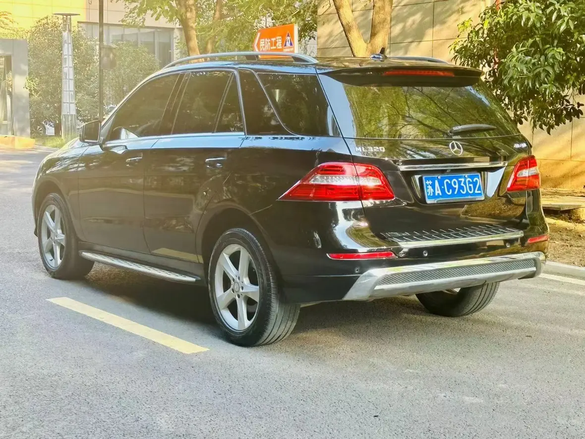 Mercedes-Benz Mercedes Benz M Class