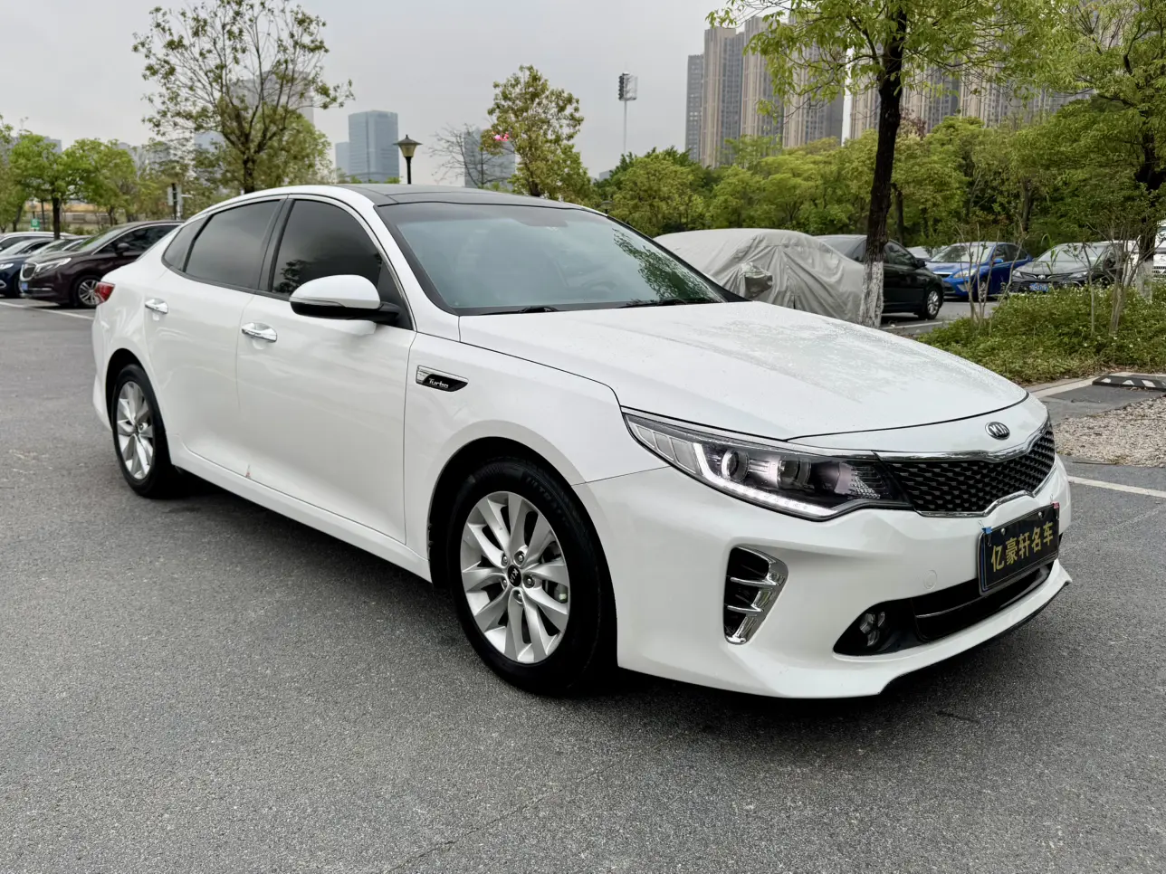 Kia K5