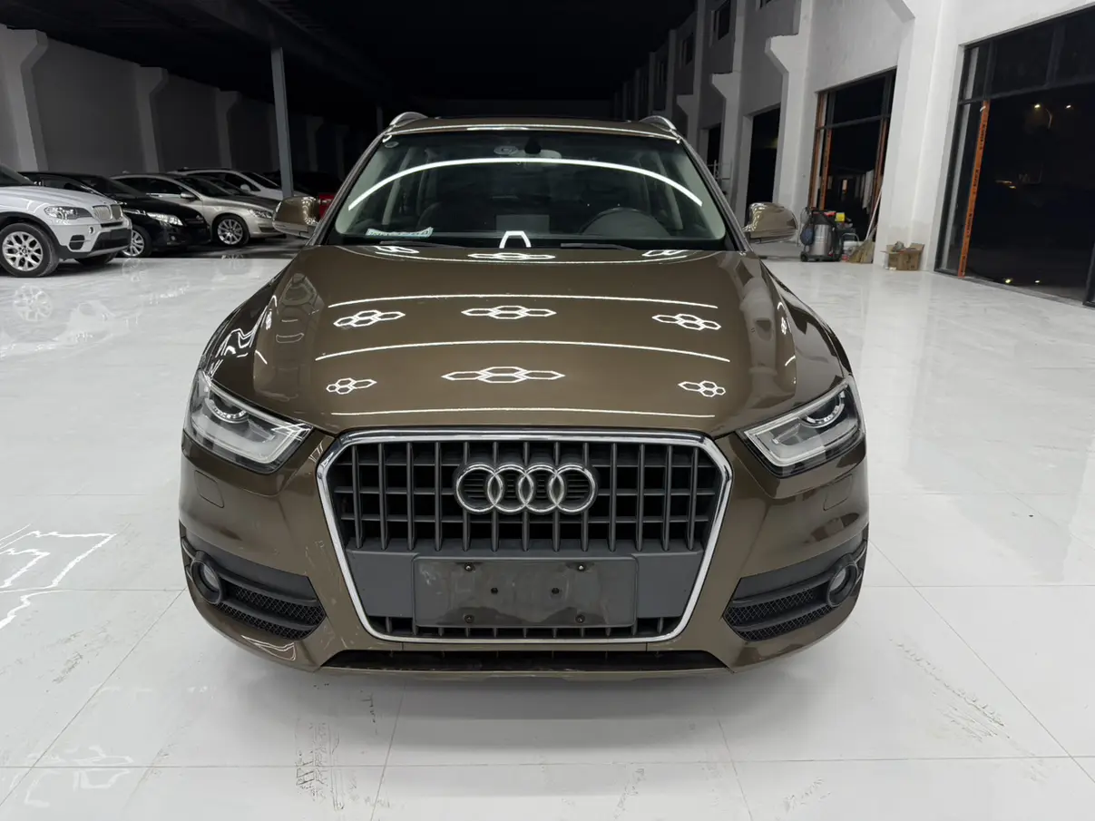 Audi Q3  из Китая
