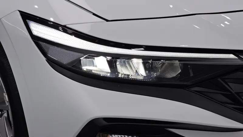 Hyundai Avante 1.6 Smart