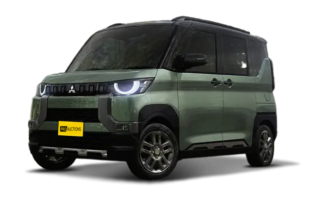 Новые автомобили Mitsubishi Delica Mini из Китая в Москву