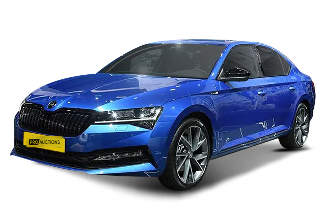 Новые автомобили Skoda Super iV из Китая в Москву