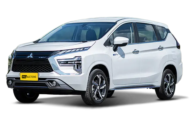 Новые автомобили Mitsubishi Xpander из Китая в Москву