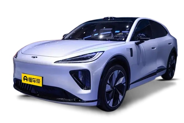 Новые автомобили Chery Storm E06 из Китая в Москву