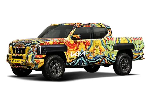 Новые автомобили Kia Tasman из Китая в Москву
