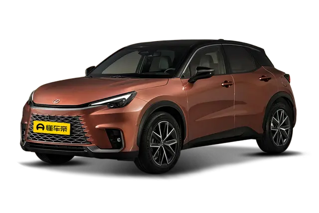 Новые автомобили Lexus LBX из Китая в Москву