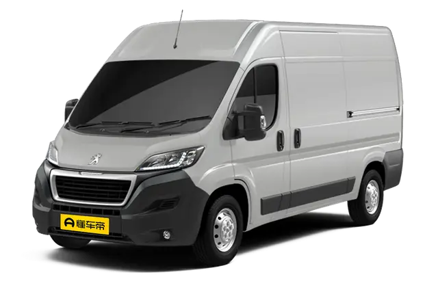Новые автомобили Peugeot Boxer из Китая в Москву